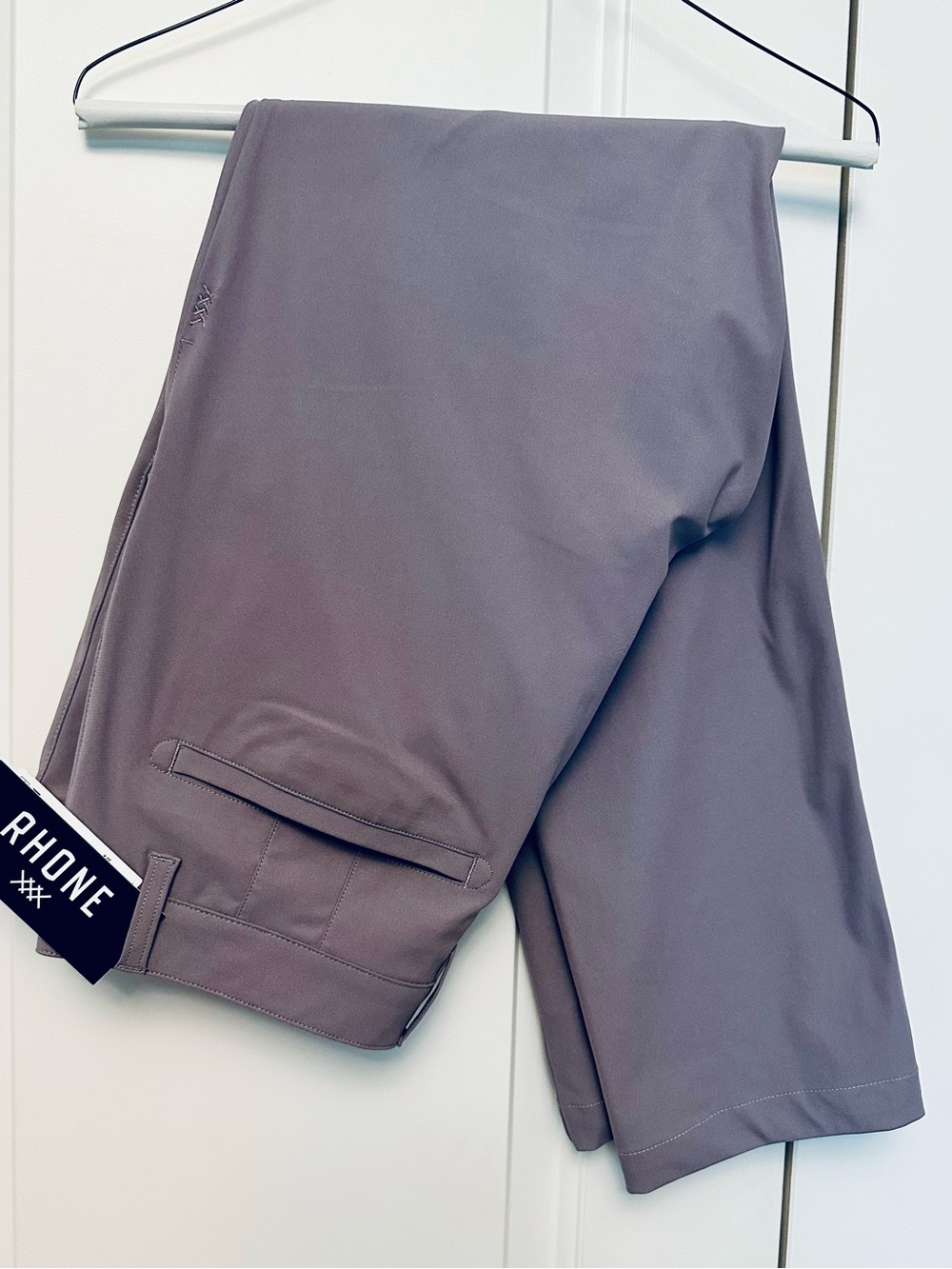 NWT! RHONE Lightweight Commuter Slim Flex Pants in Gray Stone